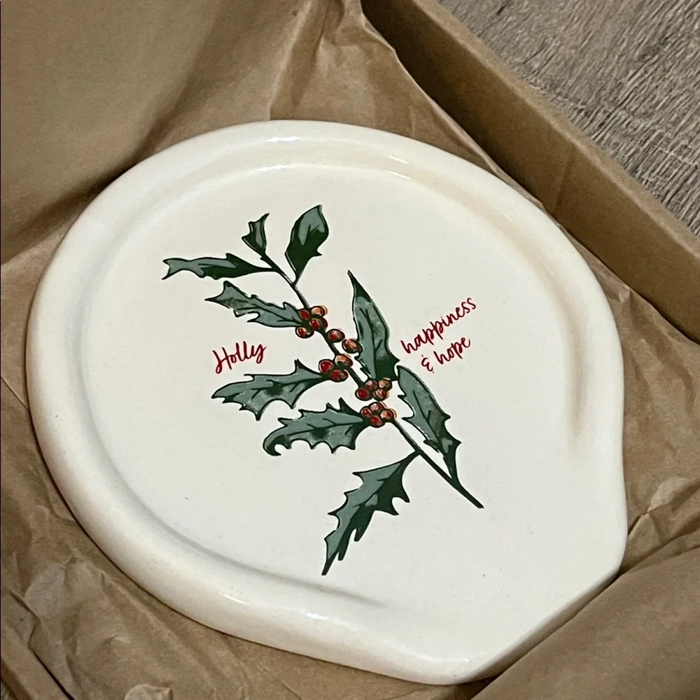 Uncommon Goods Birth Month Of December Holly Leaf Ceramic Spoon Rest 🎂🆕🎂